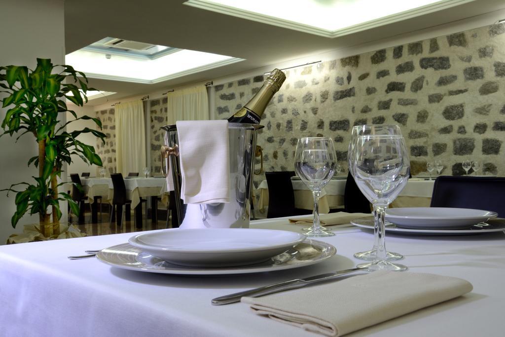 Hotel Orri ตอร์โตลี ภายนอก รูปภาพ