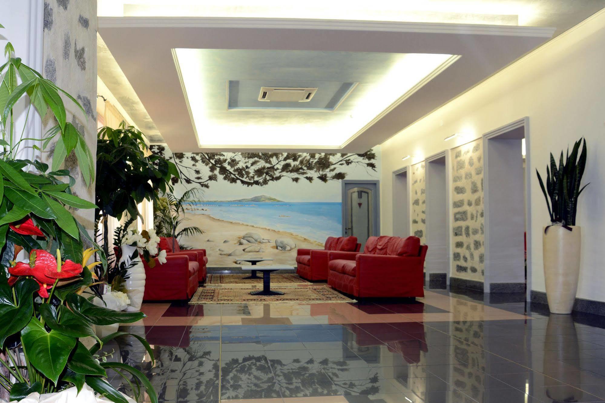 Hotel Orri ตอร์โตลี ภายนอก รูปภาพ