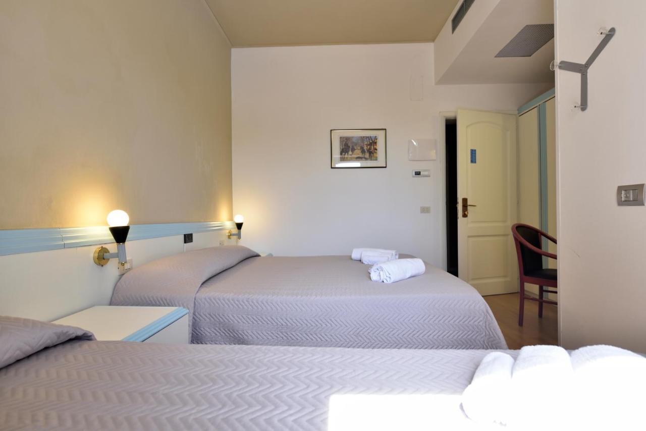 Hotel Orri ตอร์โตลี ภายนอก รูปภาพ