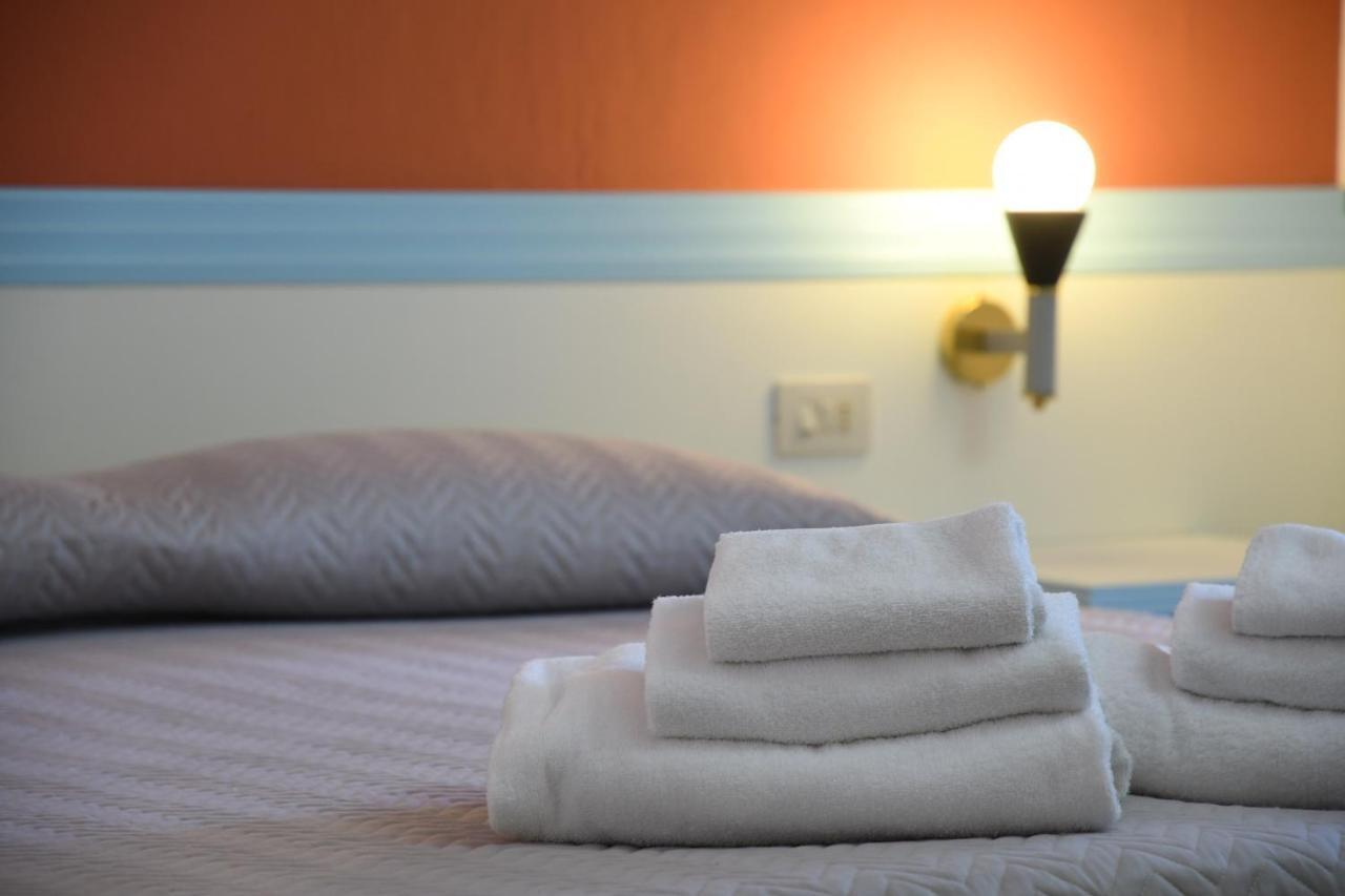 Hotel Orri ตอร์โตลี ภายนอก รูปภาพ
